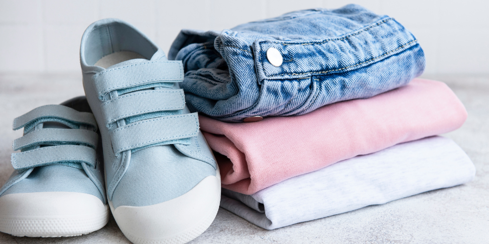 Er dit barn generet af at have tøj på? Læs her...