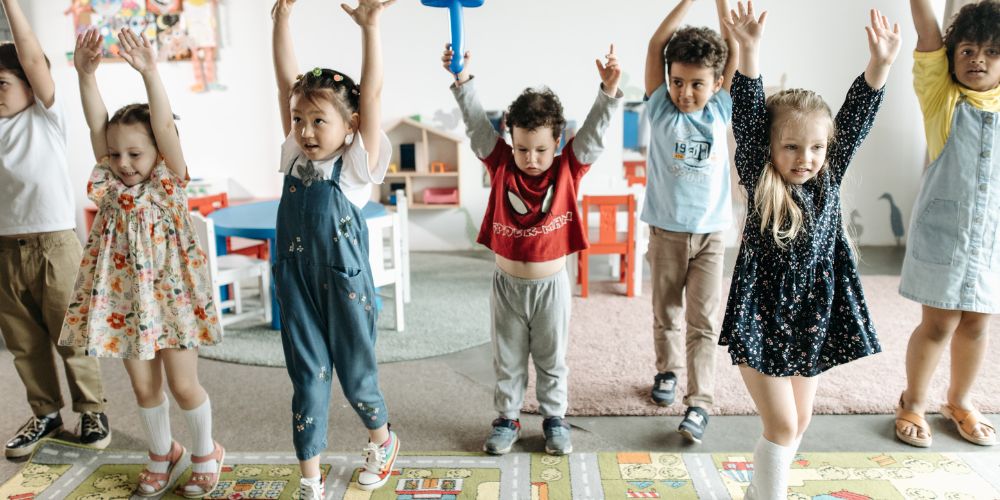 Sådan håndterer du motorisk uro i skolen